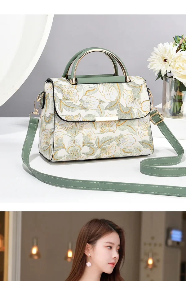 New Women's bags 2025 fashion trend design stripe hit color handbag shoulder bag messenger bag Korean style bag - Image 12